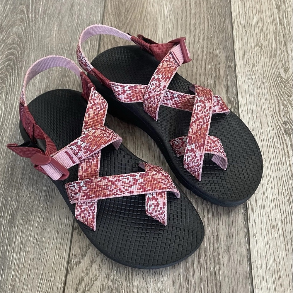 EUC $110 Chaco Women's Z/Cloud 2 Hiking Outdoor Comfort Sandals-Rhubarb Size 6 - Picture 3 of 14
